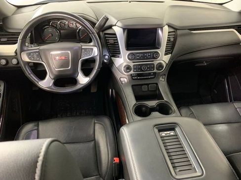 Used 2017 GMC Yukon SLT w/ Open Road Package AWD/4WD image 24