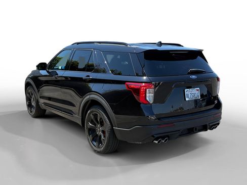 Used 2020 Ford Explorer ST AWD/4WD image 3
