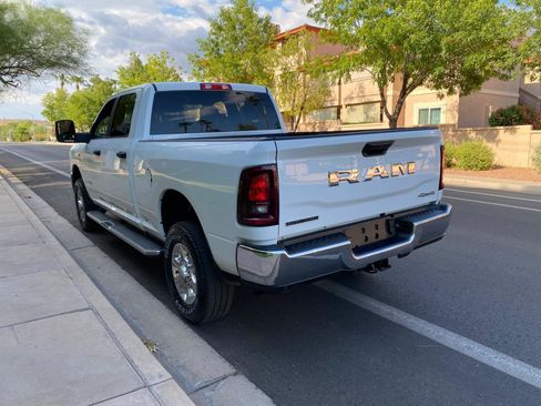 Used 2025 RAM 2500 Big Horn AWD/4WD image 11
