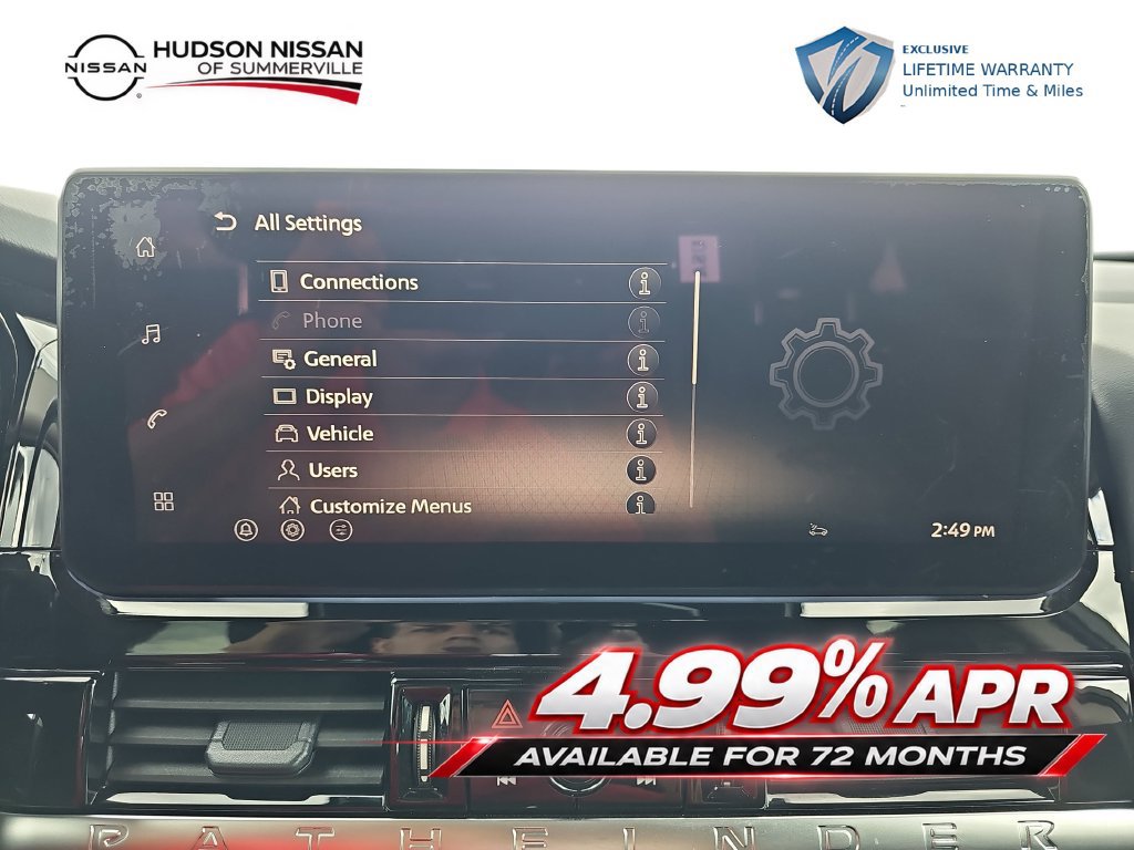 Used 2026 Nissan Pathfinder SV FWD image 23