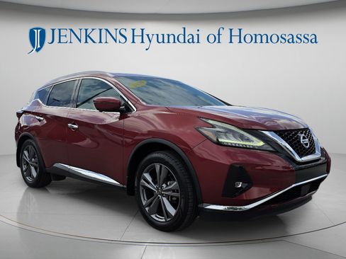 Used 2020 Nissan Murano Platinum FWD image 1