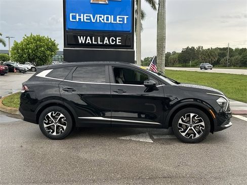 Certified 2023 Kia Sportage EX image 5