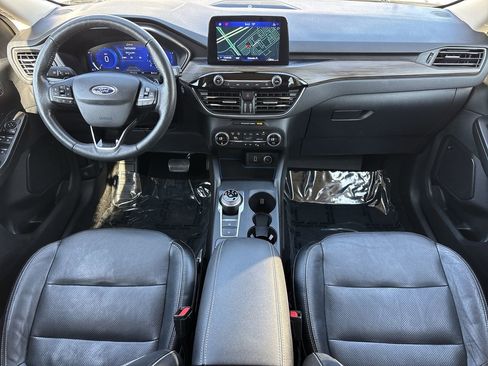 Certified 2020 Ford Escape Titanium image 13