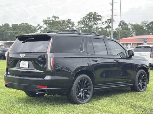 Used 2024 Cadillac Escalade Sport w/ Touring Package AWD/4WD image 6
