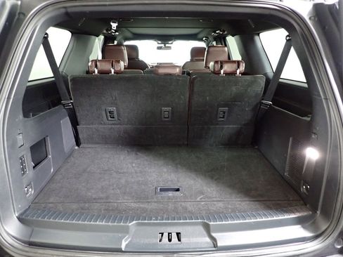 Used 2024 Ford Expedition Max Limited image 17