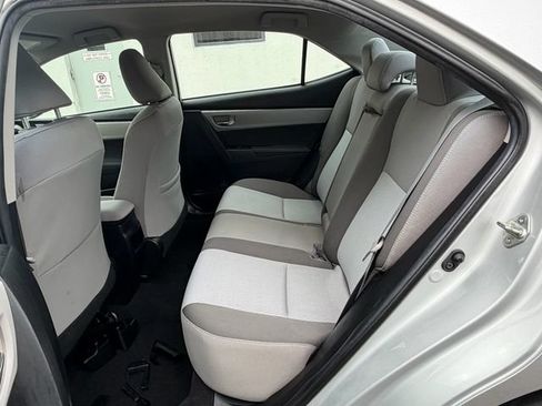 Used 2019 Toyota Corolla LE FWD image 12