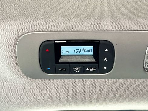 Used 2023 Honda Odyssey Touring image 27