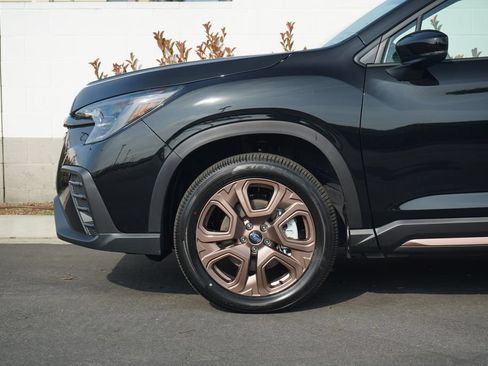 New 2026 Subaru Ascent Limited Bronze AWD/4WD image 2