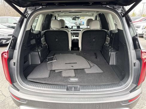 Used 2021 Kia Telluride EX w/ EX Premium Package image 12