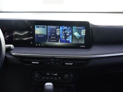 New 2026 Nissan Kicks SV image 20