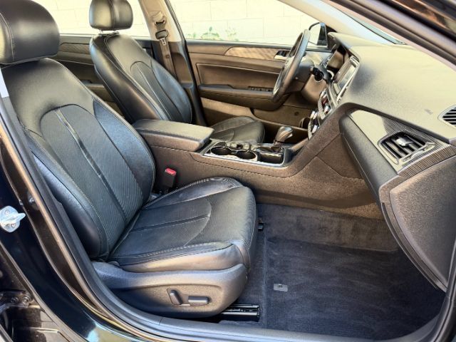 Used 2018 Hyundai Sonata Limited FWD image 16