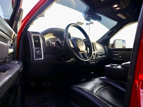 Used 2018 RAM 2500 Power Wagon w/ Leather & Luxury Group image 15