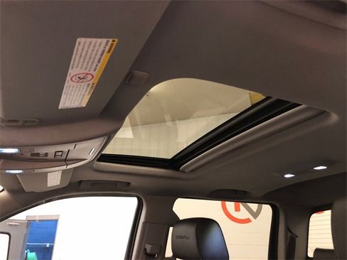 Used 2016 GMC Sierra 2500 Denali image 25