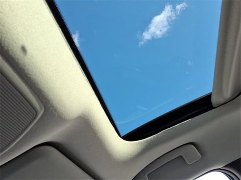 New 2026 Nissan Sentra SL image 16