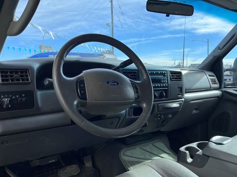 Used 2003 Ford F350 Lariat image 9