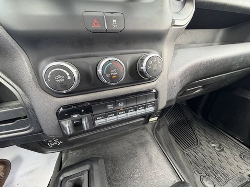 Used 2022 RAM 3500 Tradesman AWD/4WD image 41