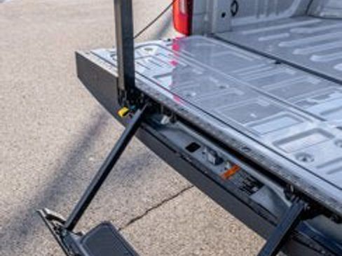 New 2026 Ford F250 Platinum w/ Tremor Off-Road Package image 10