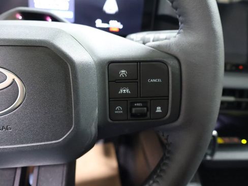 Used 2026 Toyota RAV4 XSE w/ Panoramic Sun Roof Package AWD/4WD image 26