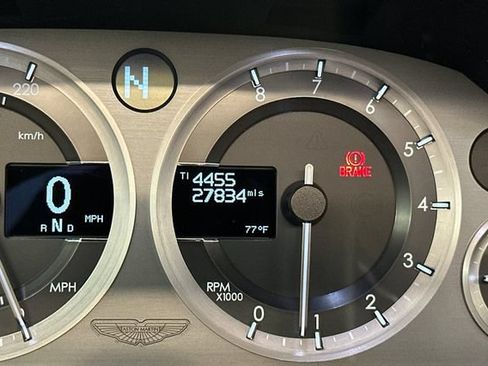 Used 2013 Aston Martin V8 Vantage S RWD image 26