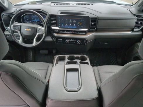 Certified 2022 Chevrolet Silverado 1500 LT AWD/4WD image 19