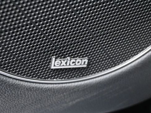 Used 2022 Genesis GV70 2.5T w/ Select Package image 27