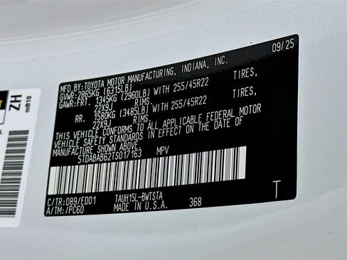 New 2026 Lexus TX 500h AWD image 36