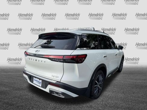 Used 2023 INFINITI QX60 Sensory AWD/4WD image 9