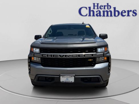Used 2019 Chevrolet Silverado 1500 Custom w/ Custom Value Package RWD image 2