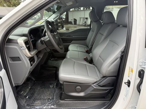 Used 2025 Ford F350 XL w/ 360-Degree Camera Package image 17