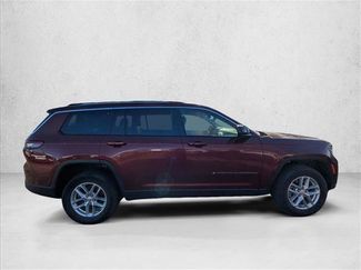 Used 2022 Jeep Grand Cherokee L Laredo w/ Luxury Tech Group I video 4