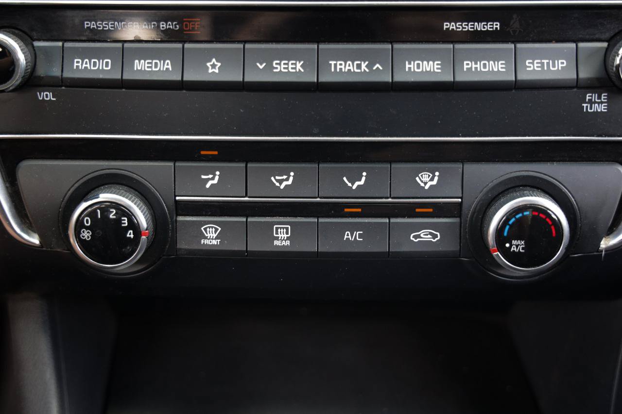 Used 2020 Kia Optima LX FWD image 30