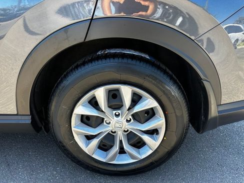 Used 2023 Honda CR-V LX image 7