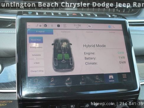 Used 2023 Jeep Grand Cherokee Trailhawk image 33