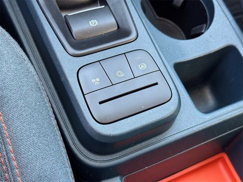 Used 2022 Ford Maverick XLT image 33