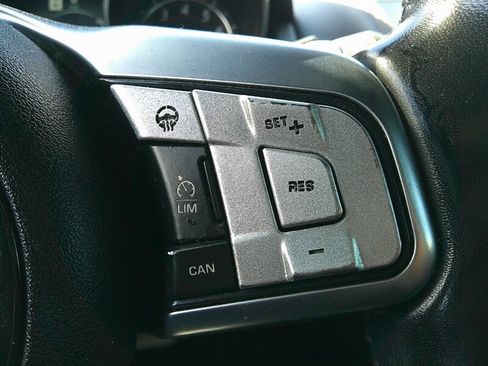 Used 2020 Jaguar F-TYPE Convertible image 27