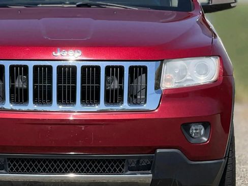 Used 2013 Jeep Grand Cherokee Limited RWD image 12