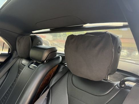 Used 2018 Mercedes-Benz S 560 Sedan image 23