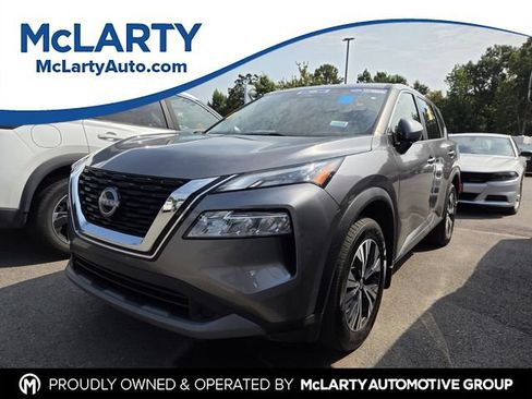 Used 2023 Nissan Rogue SV FWD image 1