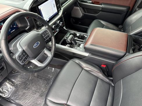 Used 2023 Ford F150 Lariat image 11