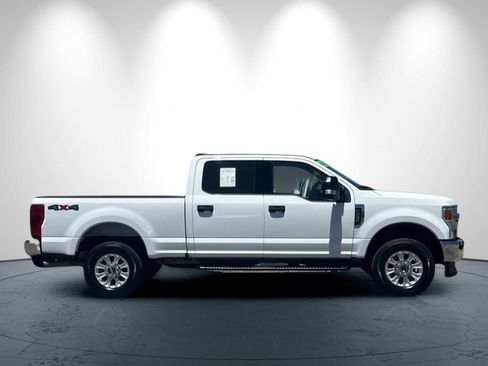 Used 2022 Ford F250 XLT AWD/4WD image 3
