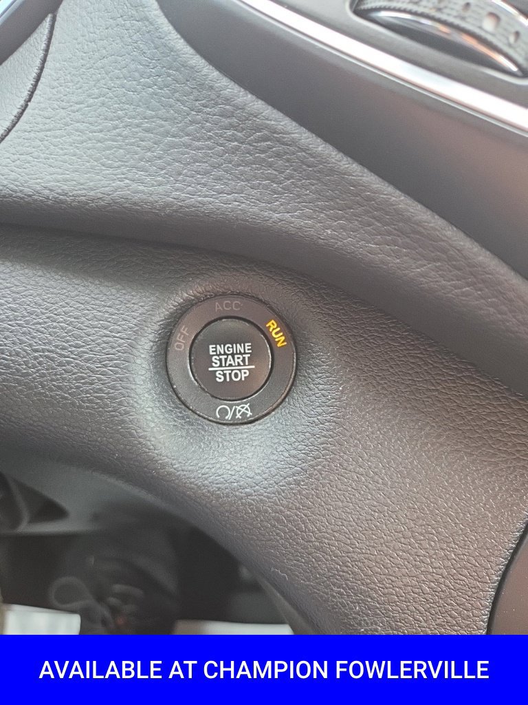 Used 2021 Jeep Cherokee Latitude Plus AWD/4WD image 32
