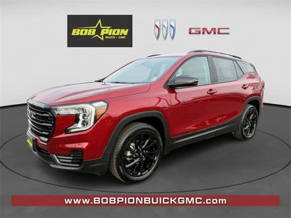 Used 2023 GMC Terrain SLE w/ Driver Convenience Package