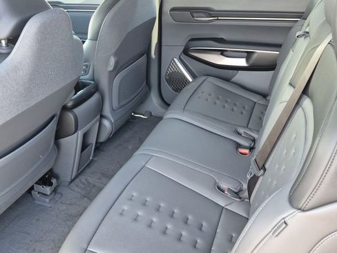 New 2026 Kia EV9 Wind image 13