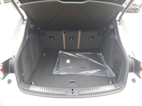 Used 2026 Porsche Macan image 15