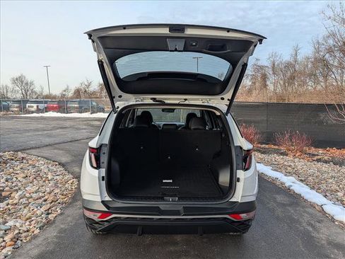 Certified 2024 Hyundai Tucson SEL w/ Convenience Package image 19