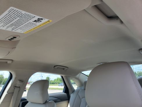 Used 2019 Lincoln MKZ Premiere FWD image 11