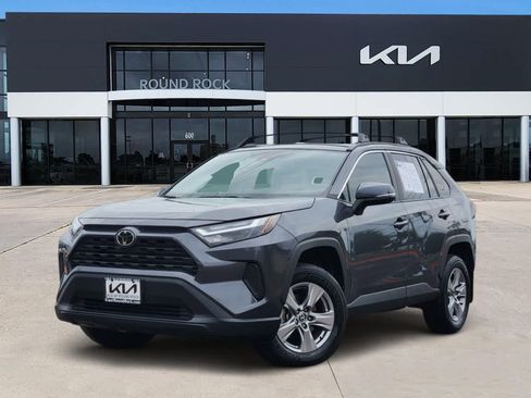 Used 2025 Toyota RAV4 XLE w/ Convenience Package FWD image 1