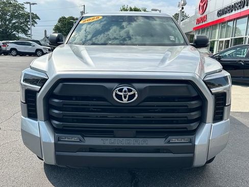 Used 2025 Toyota Tundra SR5 w/ SR5 Premium Package AWD/4WD image 8