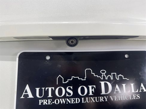 Used 2022 Tesla Model Y Performance image 24