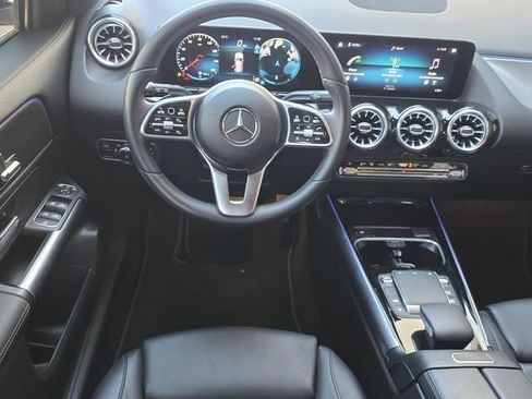 Used 2023 Mercedes-Benz GLA 250 image 10